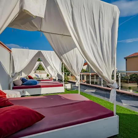 Melandura-2 By Interhome Apartment Dinjiška